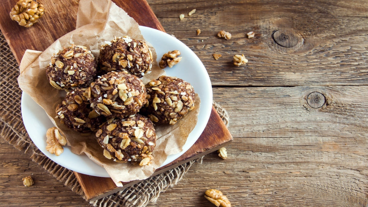Five-ingredient no-bake date energy balls with oats and nut butter